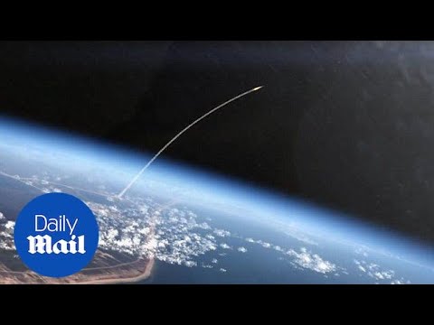 Realistic animation depicting NASA’s Space Launch System - Daily Mail