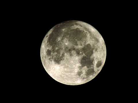 Mesmerizing Full Moon in High Definition: A Celestial Delight