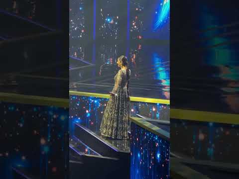 Urwa Khan Lights Up HUM Awards London with Spectacular Dance Performance 🌟 Don&#039;t Miss the Magic